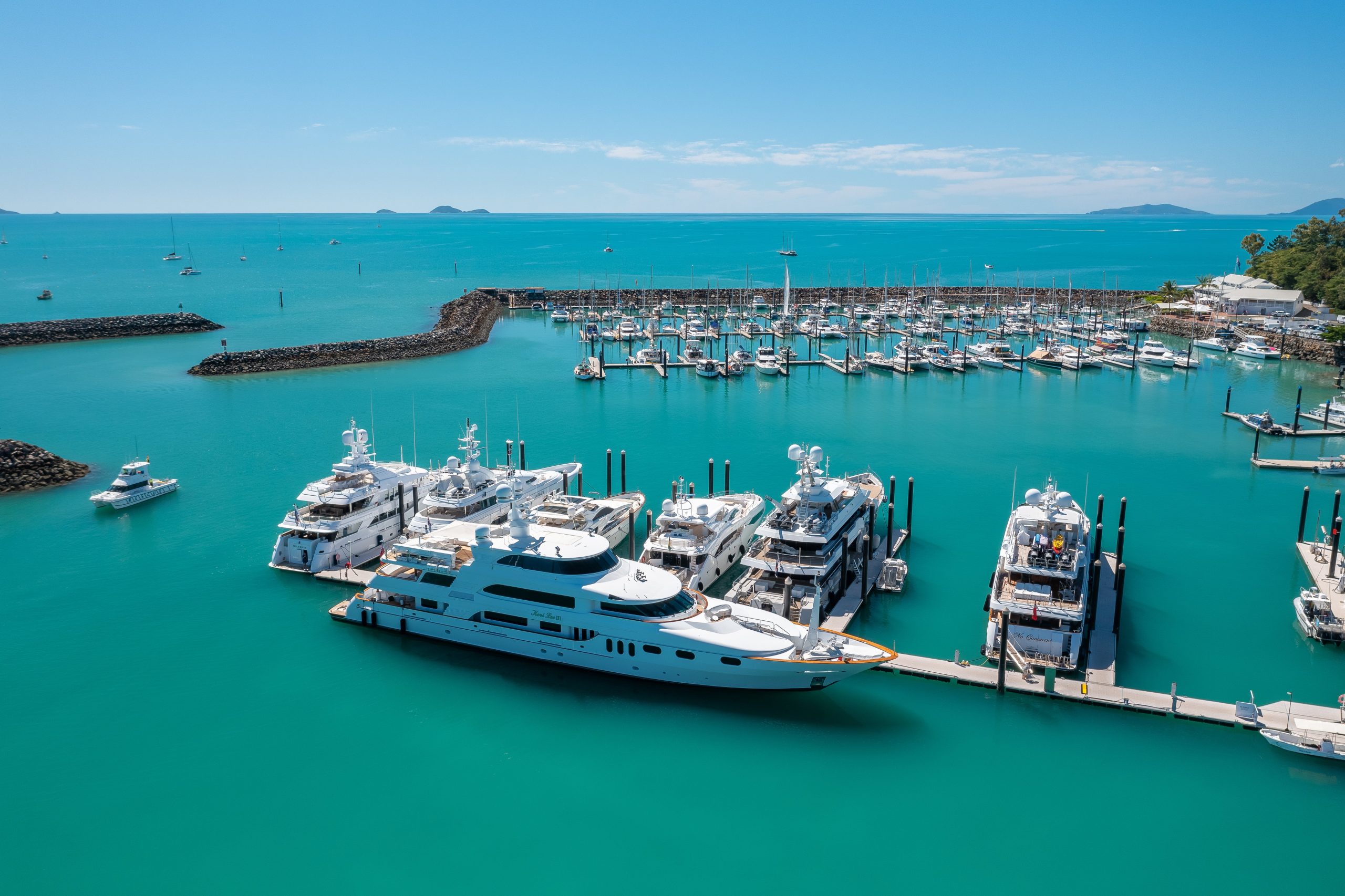 coral bay marina yacht sales